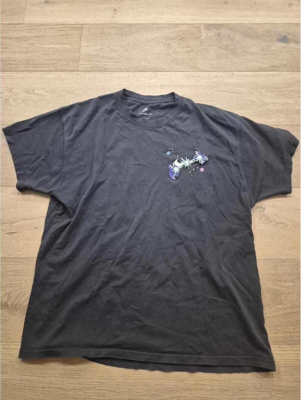 RARE Nike Men's Double Sided T-Shirt L Large Cosmic Space Swoosh Eye Motif Magic